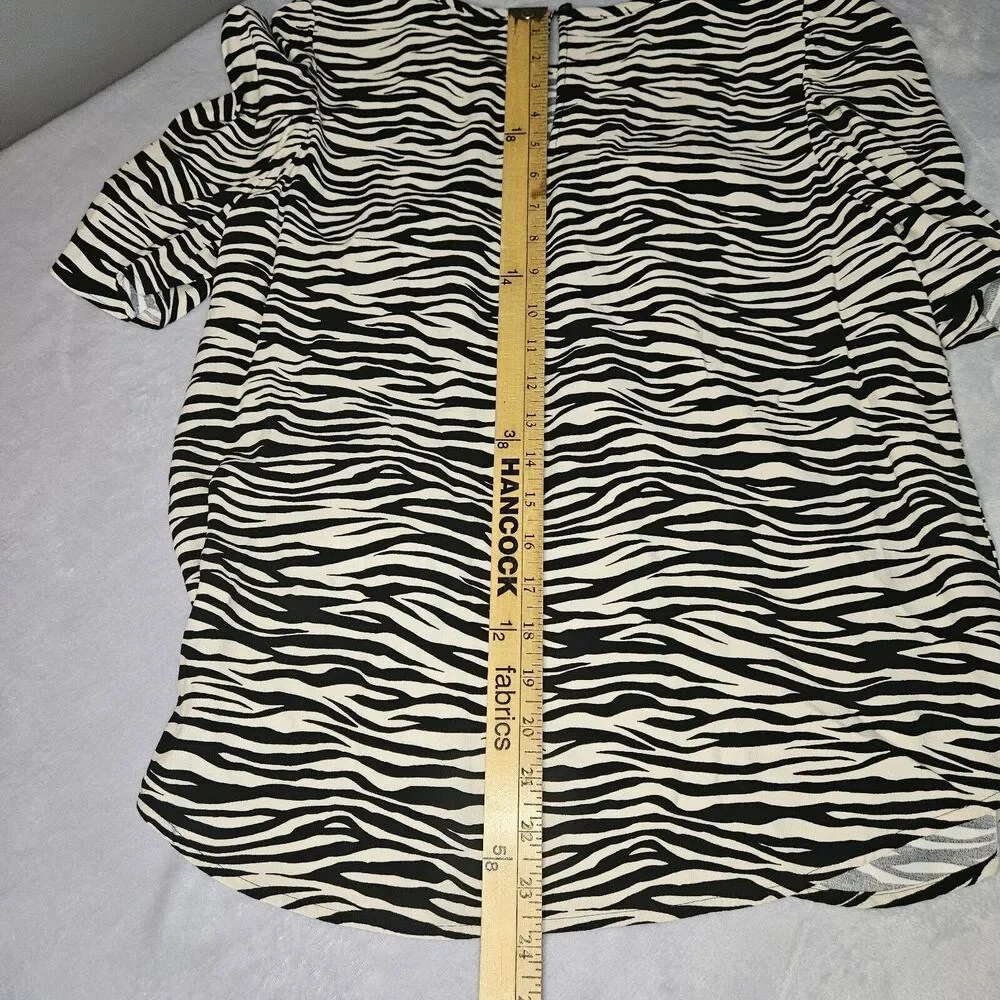 New  LOFT Womens Black‎ Beige Zebra Print Cinched Puff Sleeve Top Size Small